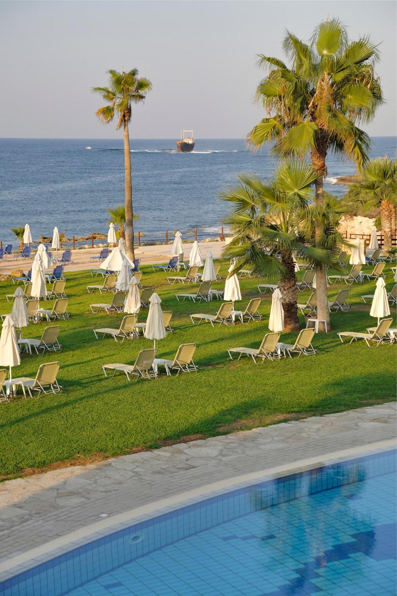 Akti Beach Hotel & Village Resort Klorakas Esterno foto